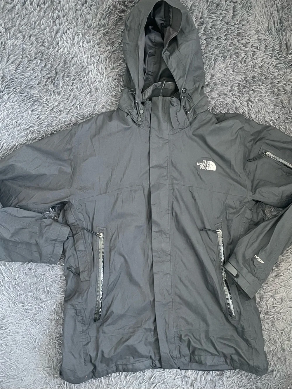 Men Size Large The North Face HyVent Jacket Black Full Zip Hooded Windbreaker